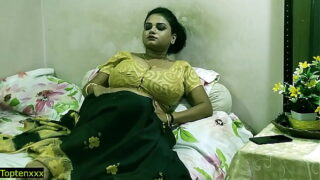 Huge cock collage boy secret sex with beautiful tamil bhabh Best sex at saree going viral